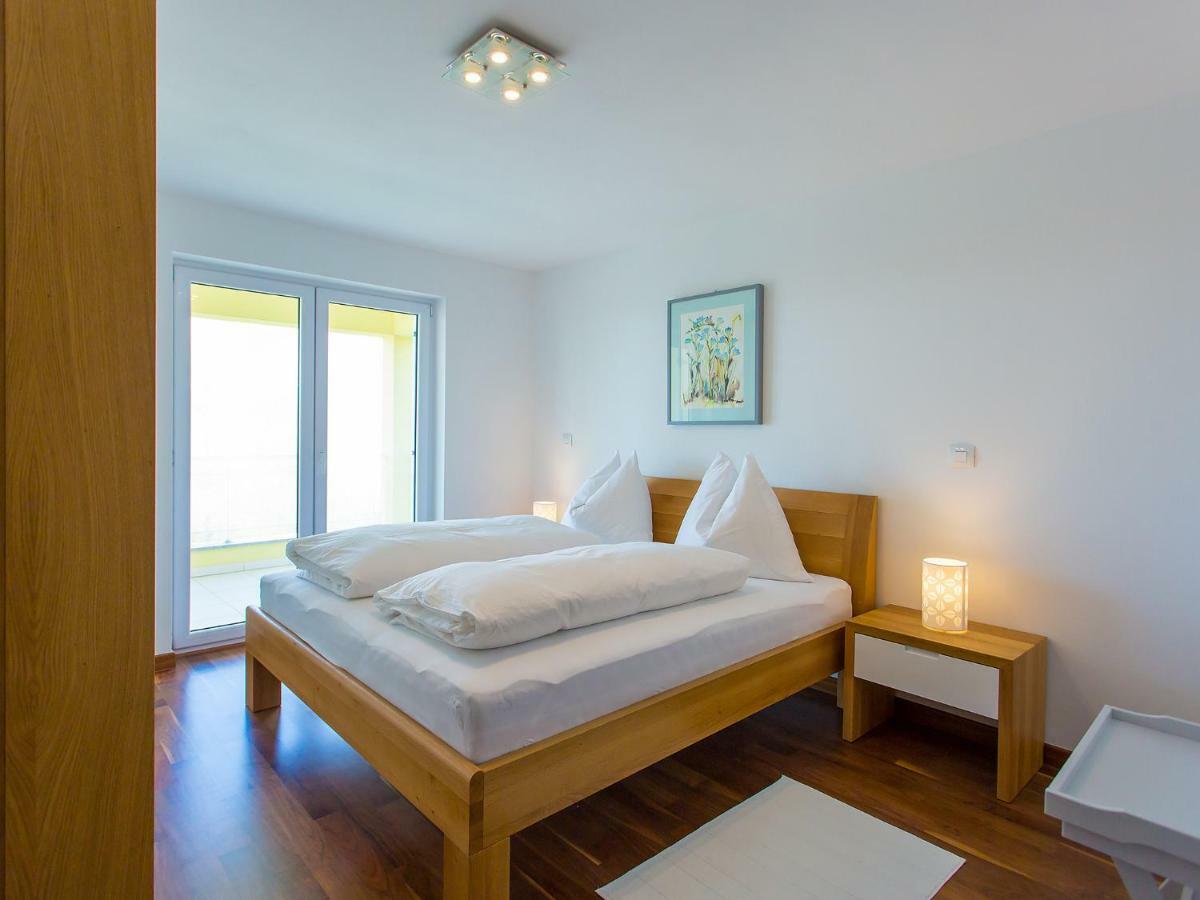 Apartment Maestral Porec Exterior photo